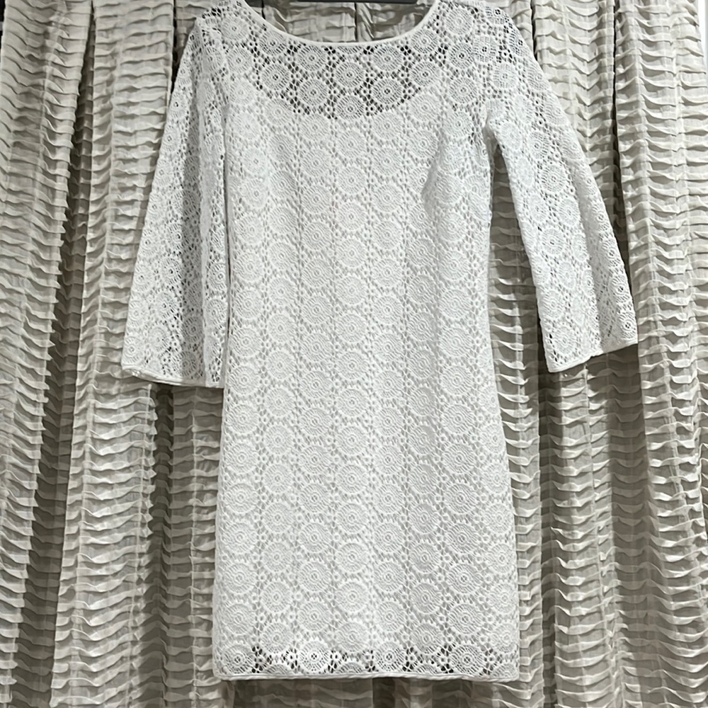 {Lilly Pulitzer} White Eyelet Dress 🤍